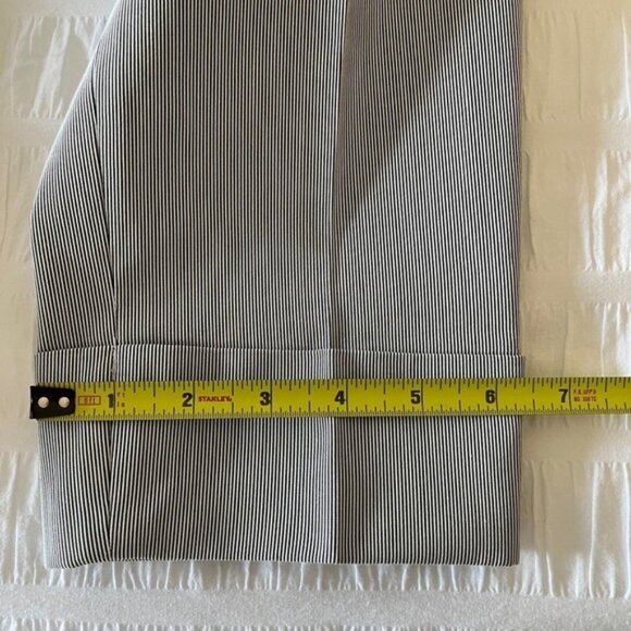 Tara Jarmon Cropped Taper Leg Pants Cuff Very Fine Blue Grey Pinstripe Office - Picture 9 of 10